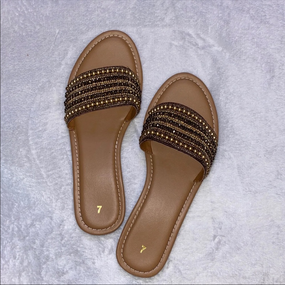 Skyline Collection Gold Beaded Slide On Sandals size 7